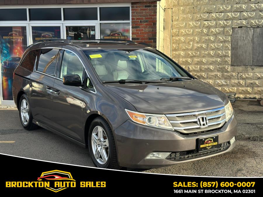 2012 Honda Odyssey Touring photo