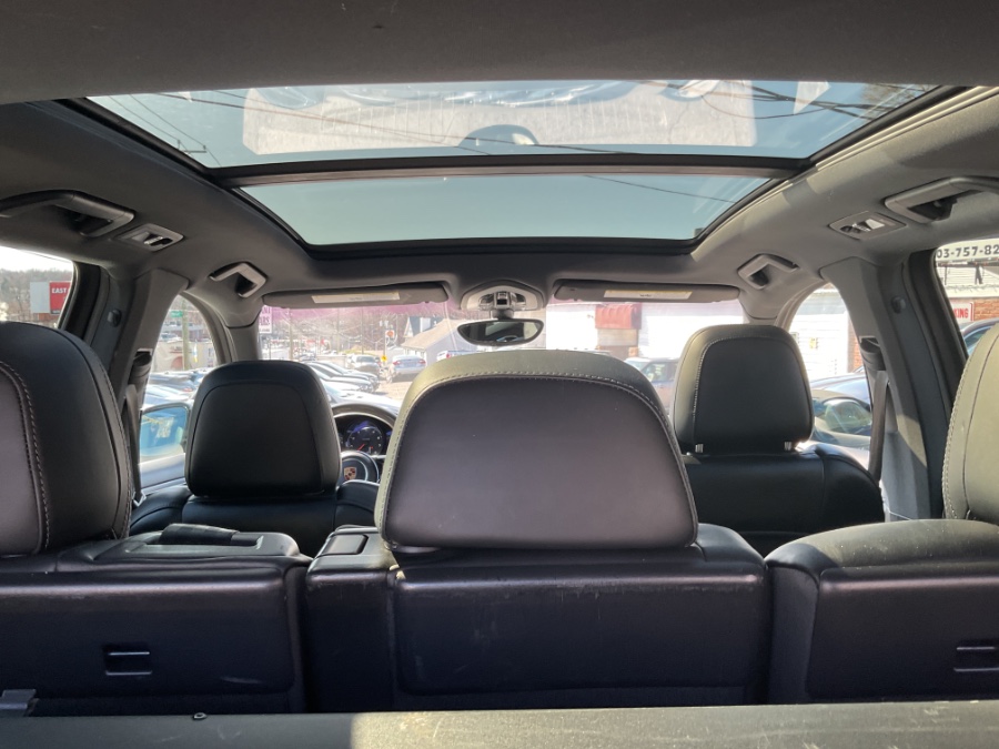 2018 Porsche Cayenne Platinum Edition AWD photo