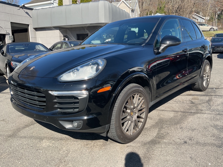 2018 Porsche Cayenne Platinum Edition AWD photo