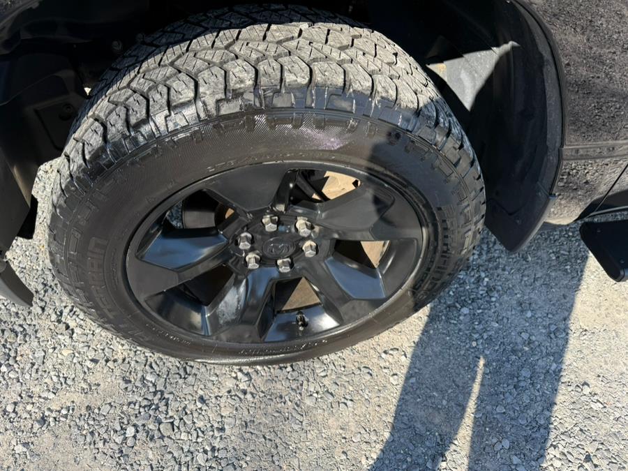 2019 RAM 1500 Big Horn/Lone Star 4x4 Crew Ca photo