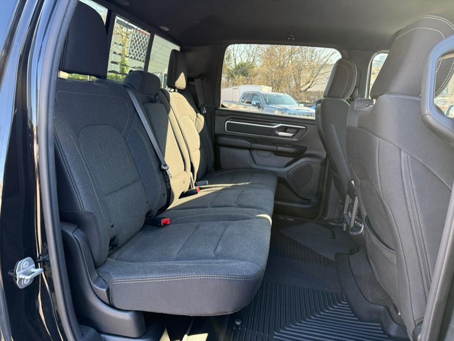 2019 RAM 1500 Big Horn/Lone Star 4x4 Crew Ca photo