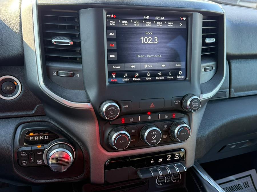2019 RAM 1500 Big Horn/Lone Star 4x4 Crew Ca photo