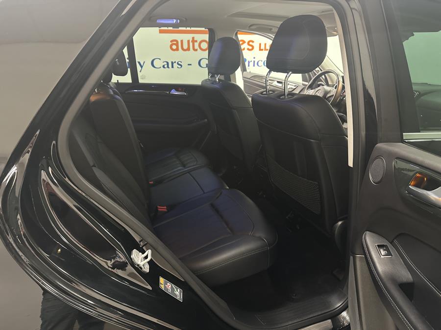 2016 Mercedes-Benz GLE 4MATIC 4dr GLE 350 photo