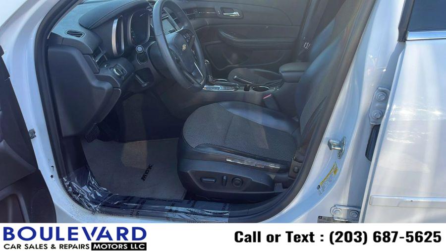 2014 Chevrolet Malibu LT photo