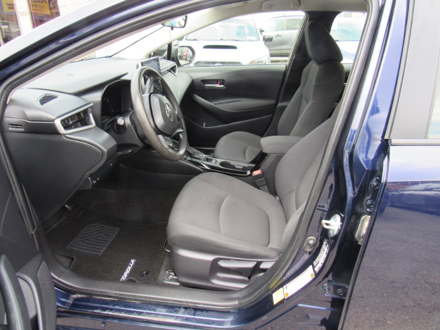2021 Toyota Corolla Hybrid LE photo