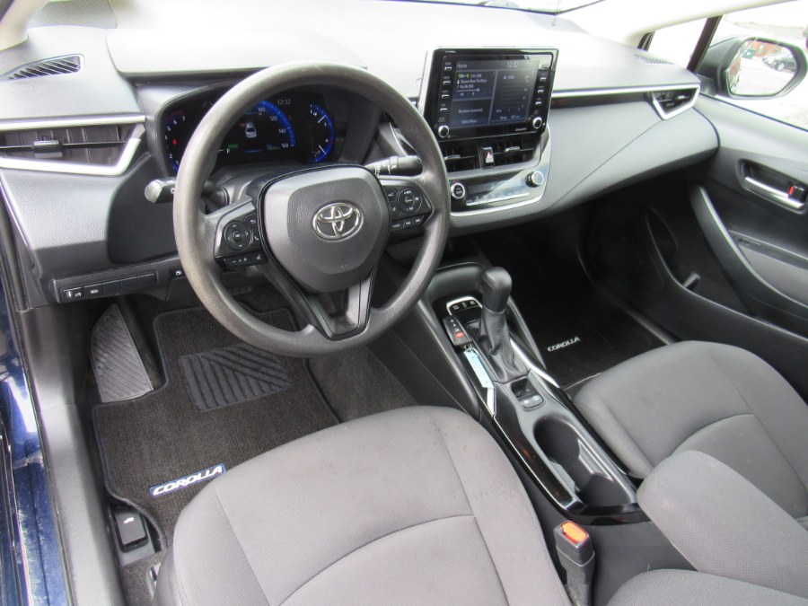 2021 Toyota Corolla Hybrid LE photo