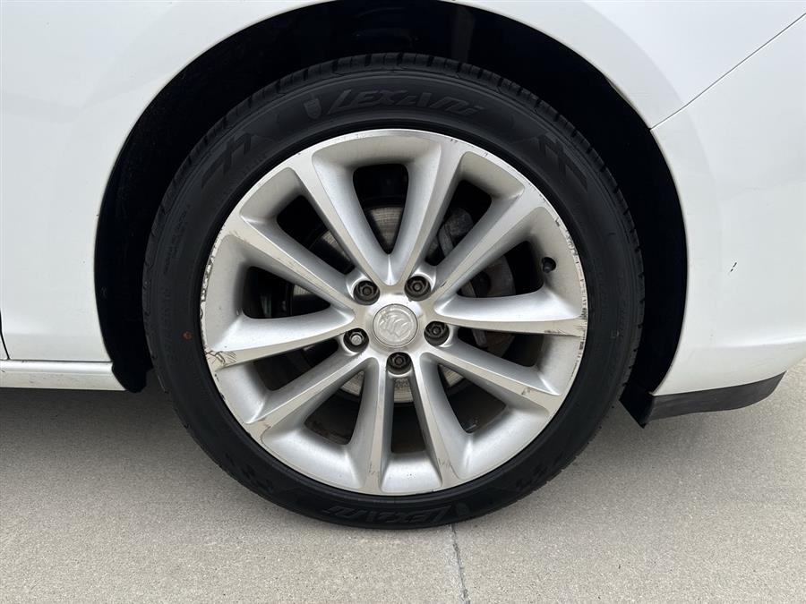 2015 Buick Verano Convenience Group photo