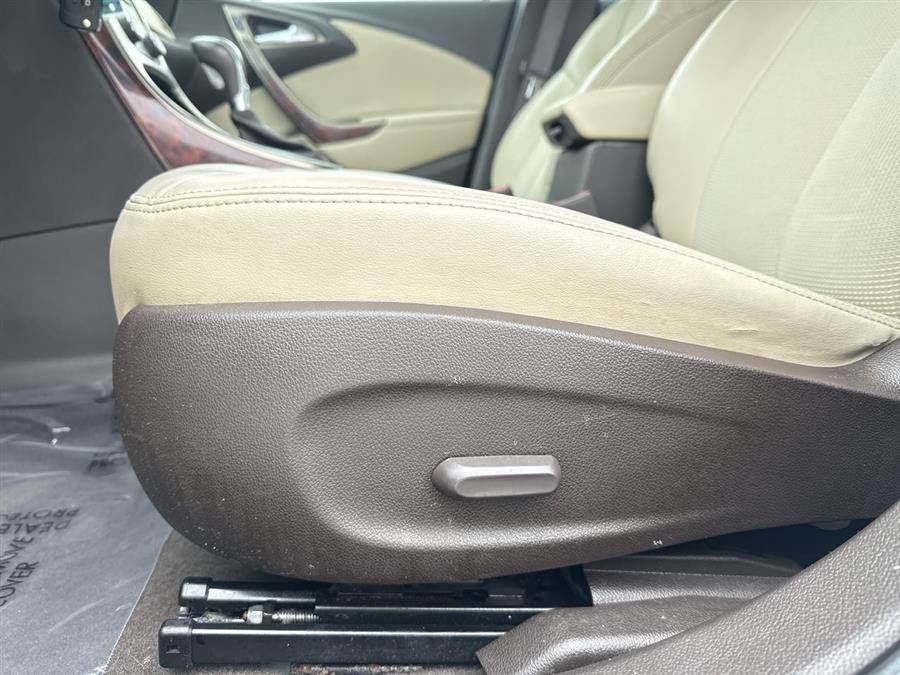 2015 Buick Verano Convenience Group photo