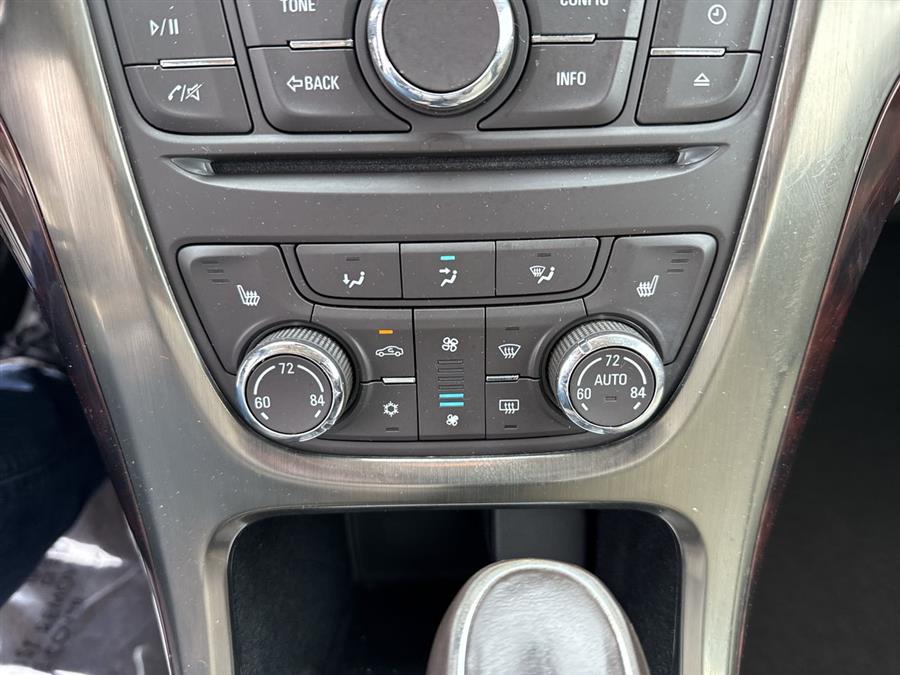 2015 Buick Verano Convenience Group photo