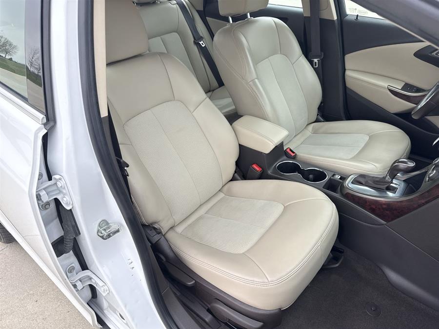 2015 Buick Verano Convenience Group photo
