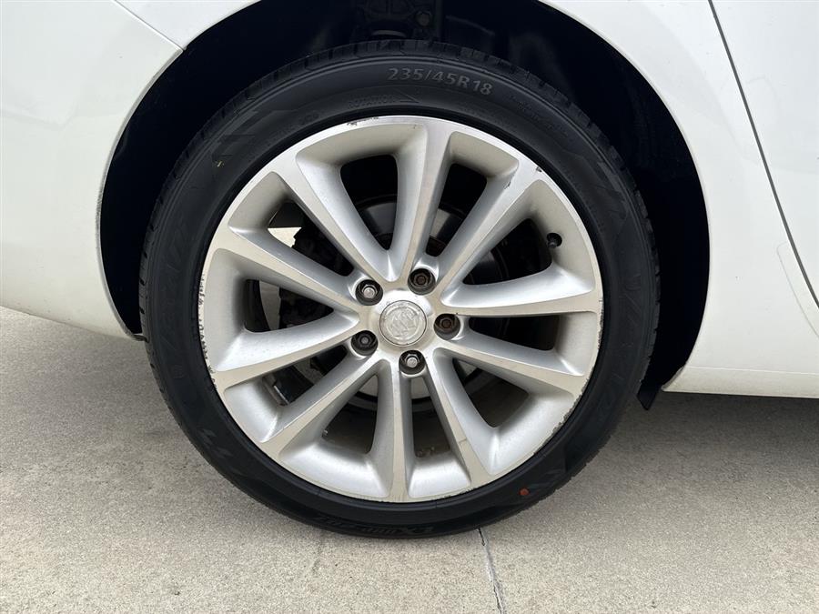 2015 Buick Verano Convenience Group photo