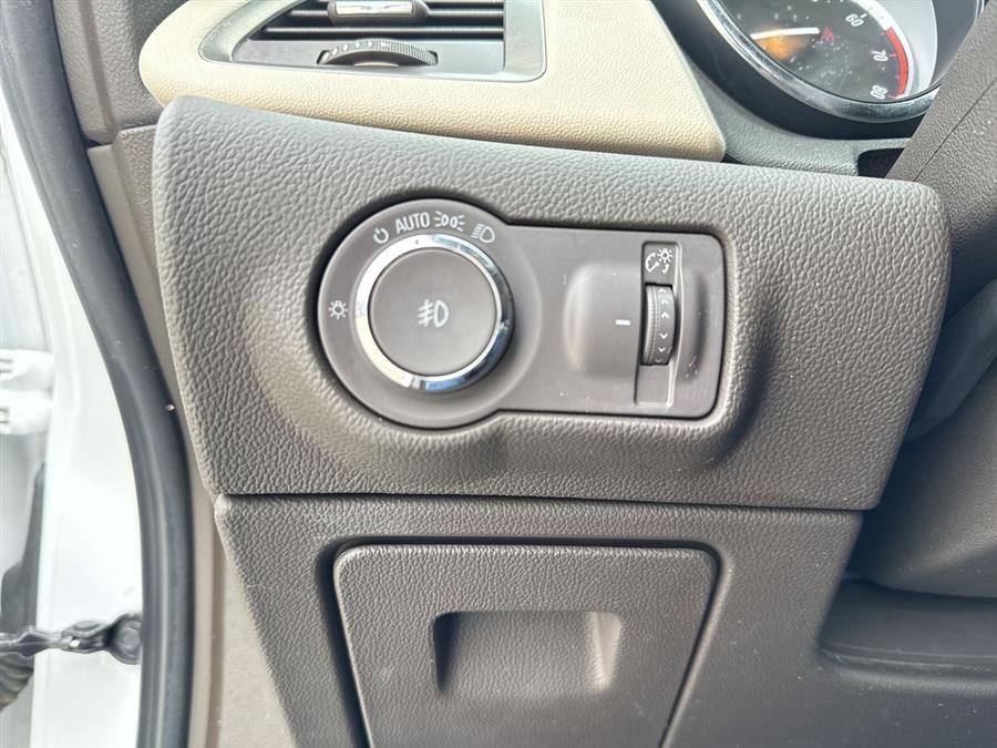 2015 Buick Verano Convenience Group photo