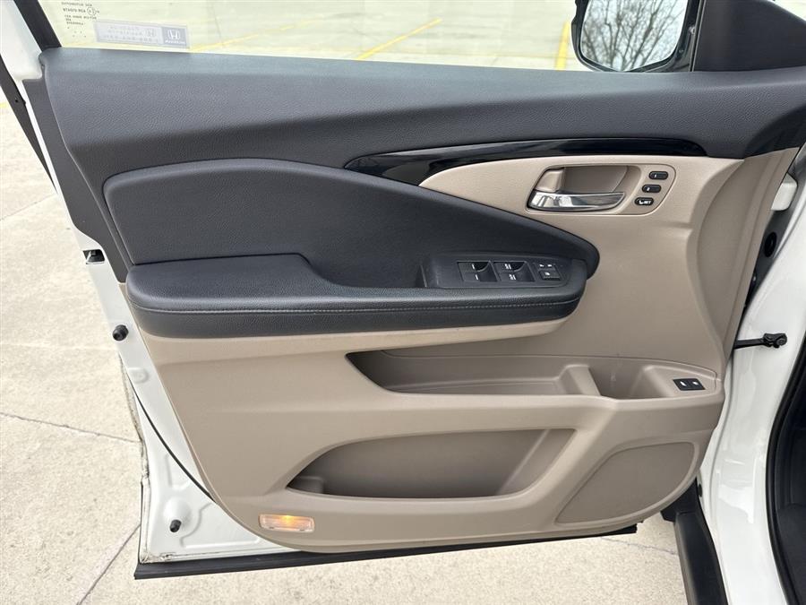 2018 Honda Pilot Touring photo