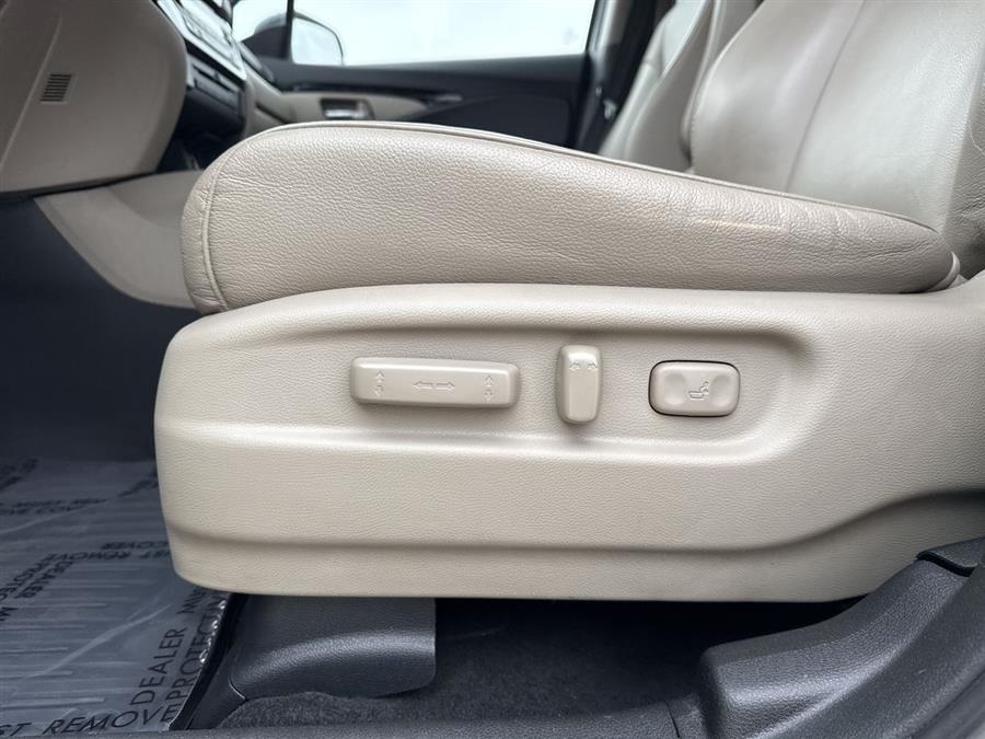 2018 Honda Pilot Touring photo