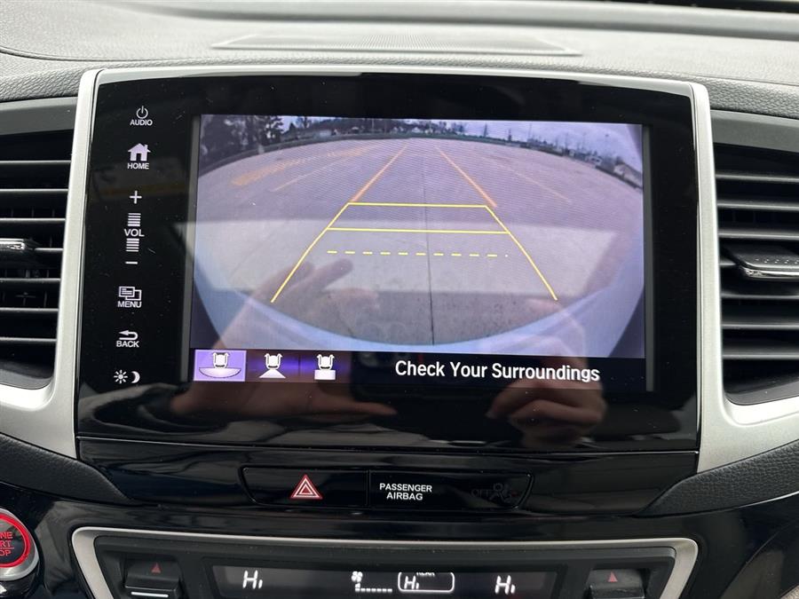 2018 Honda Pilot Touring photo