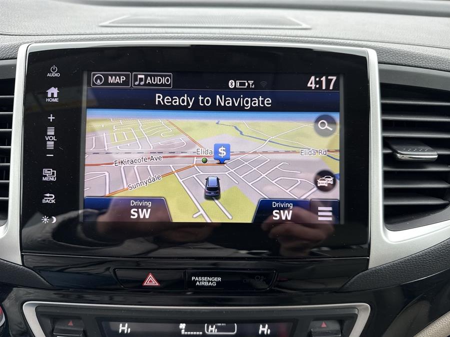 2018 Honda Pilot Touring photo