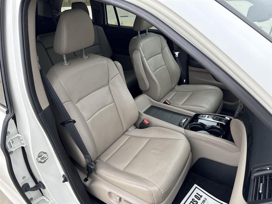2018 Honda Pilot Touring photo
