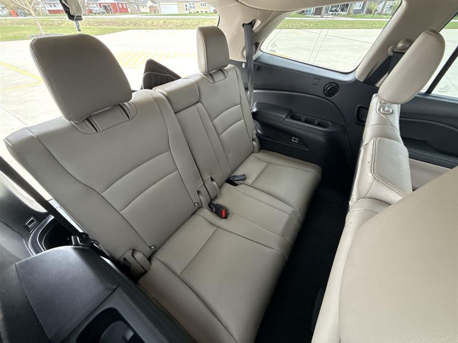 2018 Honda Pilot Touring photo