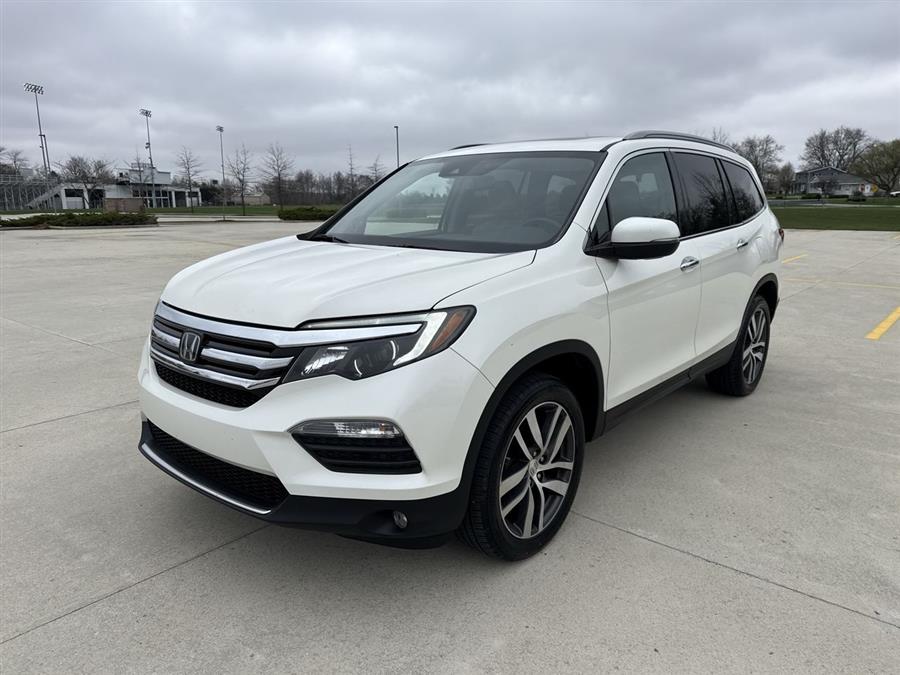 2018 Honda Pilot Touring photo