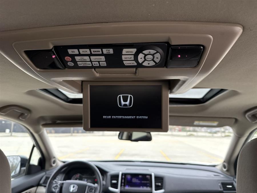 2018 Honda Pilot Touring photo