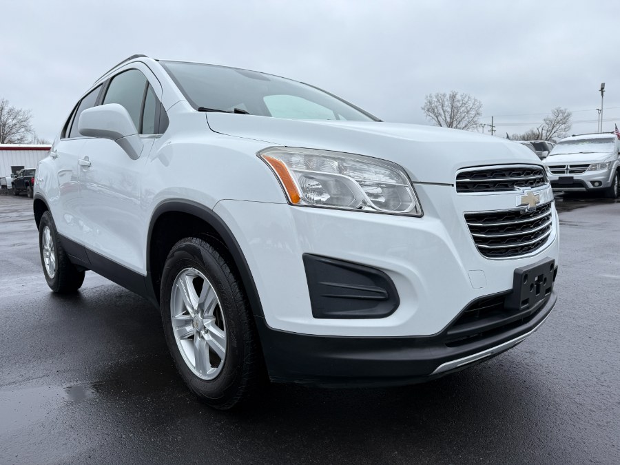 2016 Chevrolet Trax AWD 4dr LT photo