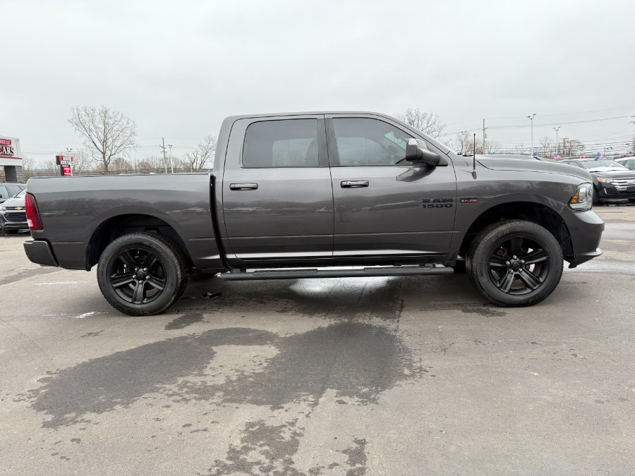 2018 RAM 1500 Sport 4x4 Crew Cab 5''7