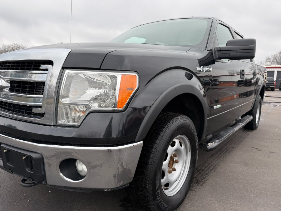 2014 Ford F-150 FX4 photo