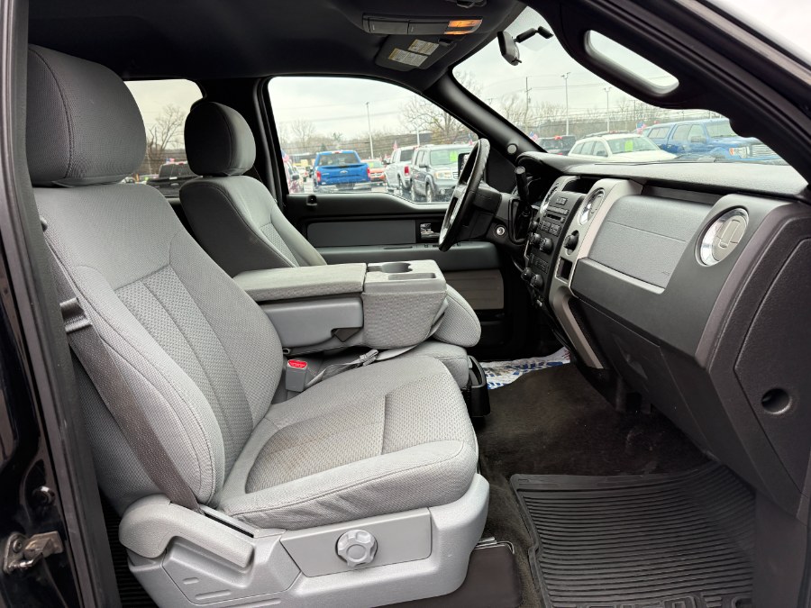 2014 Ford F-150 FX4 photo