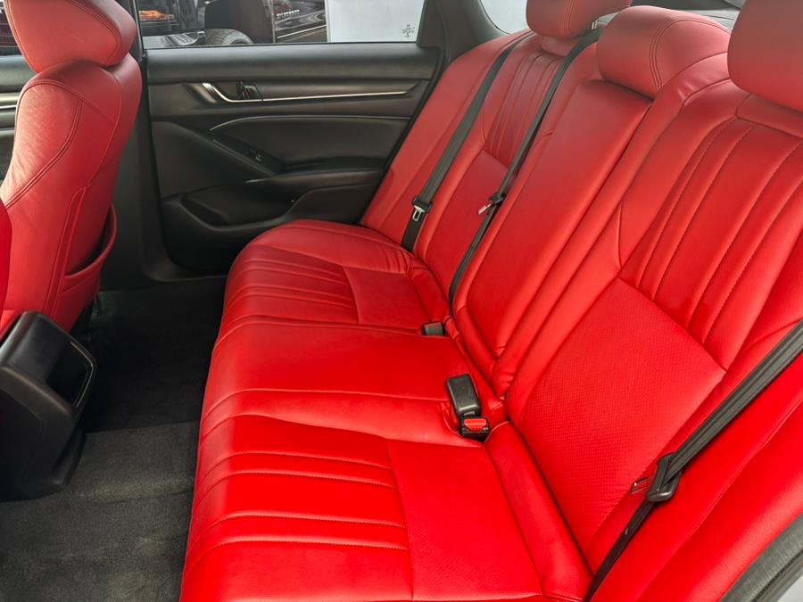 2020 Honda Accord Sport photo