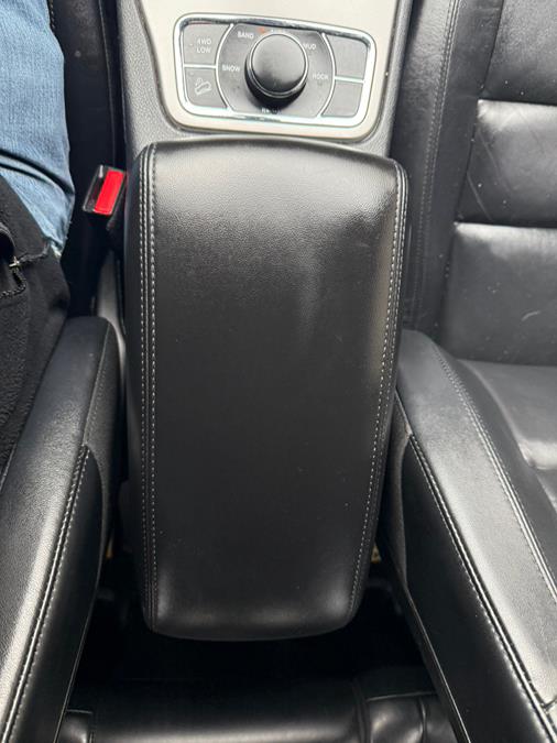 2018 Jeep Grand Cherokee Limited 4x4 photo