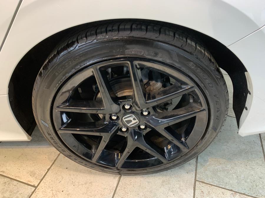 2022 Honda CIVIC SEDAN Sport CVT photo