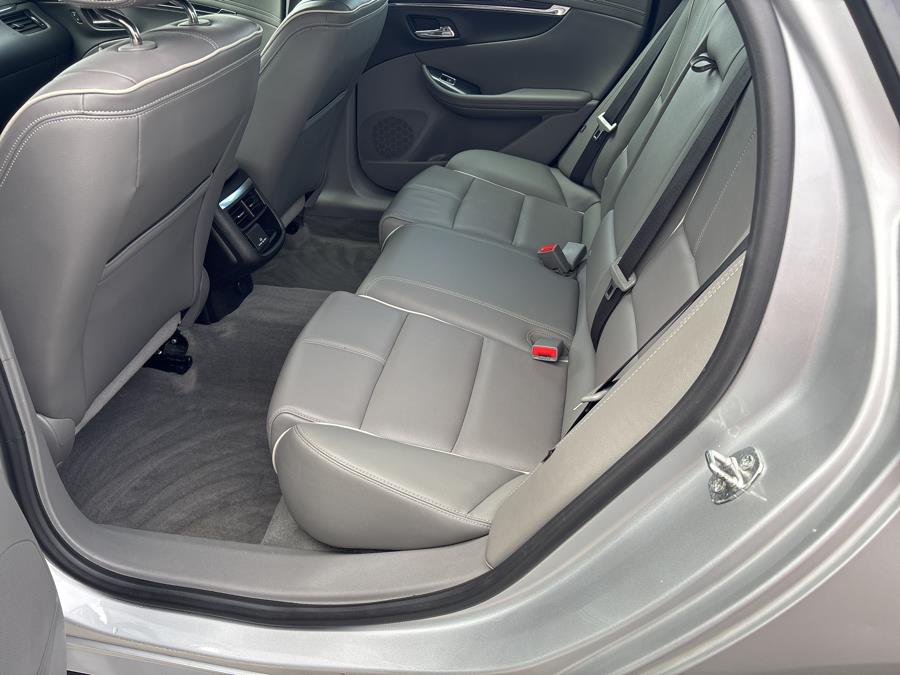 2019 Chevrolet Impala 4dr Sdn Premier w/2LZ photo