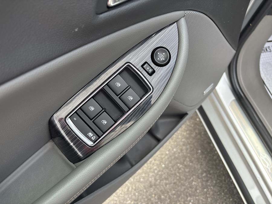 2019 Chevrolet Impala 4dr Sdn Premier w/2LZ photo