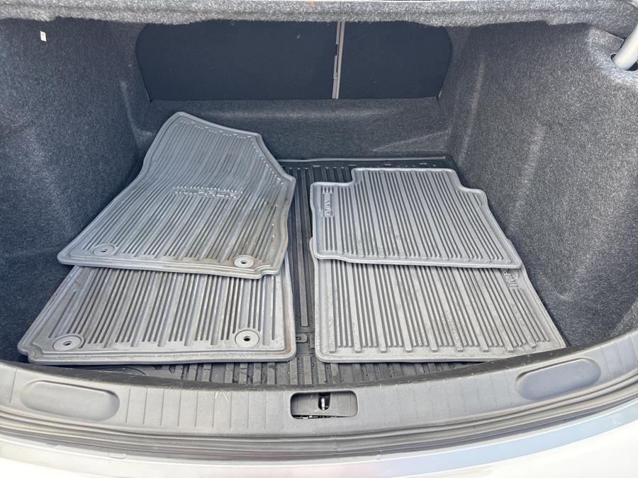2019 Chevrolet Impala 4dr Sdn Premier w/2LZ photo