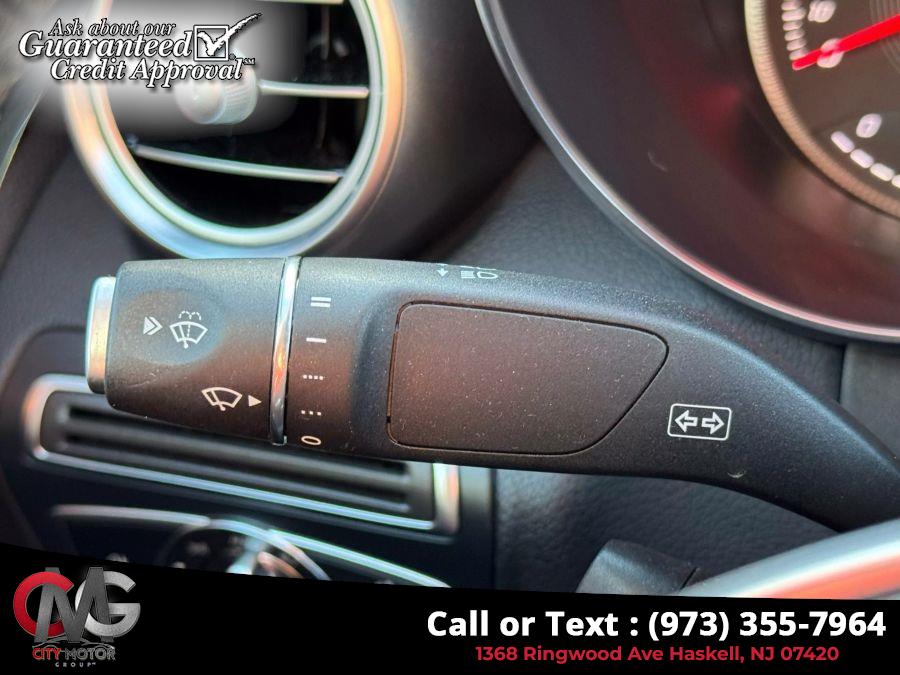 2018 Mercedes-Benz C-Class C 300 4MATIC Coupe 2D photo