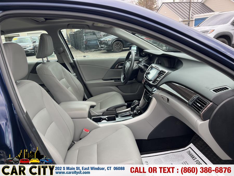 2017 Honda ACCORD SEDAN EX-L V6 Auto photo