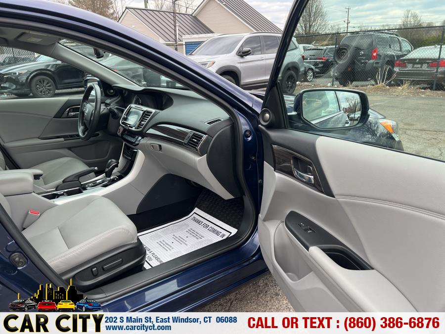 2017 Honda ACCORD SEDAN EX-L V6 Auto photo