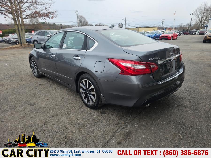 2016 Nissan Altima 4dr Sdn I4 2.5 SR photo