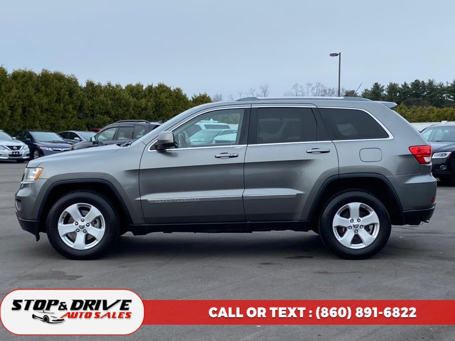 2011 Jeep Grand Cherokee Laredo photo