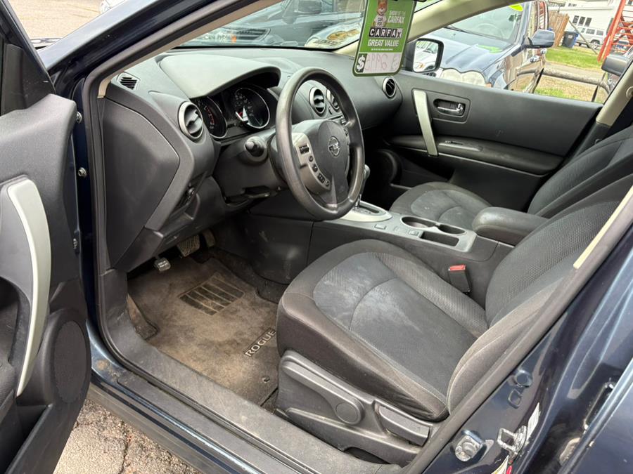 2014 Nissan Rogue Select S photo