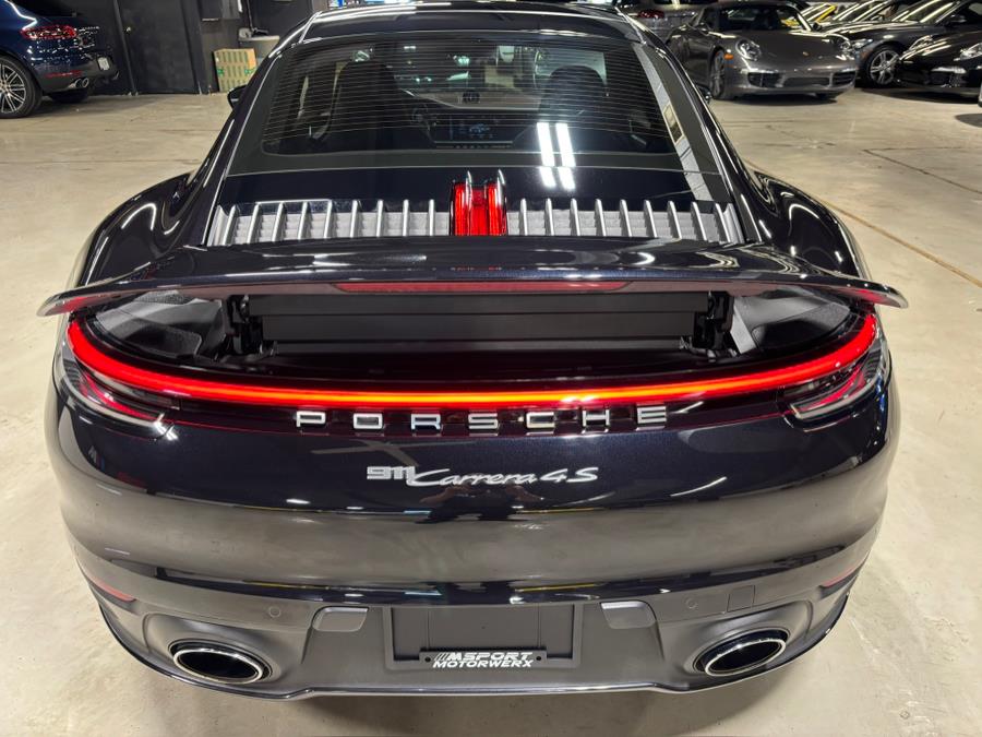 2020 Porsche 911 Carrera 4S Coupe photo