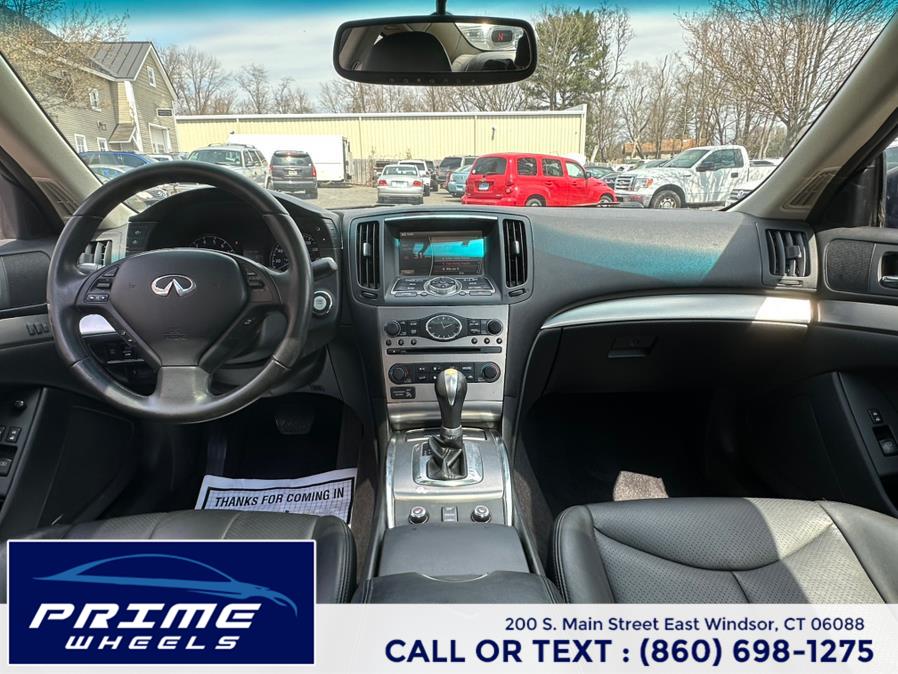 2010 Infiniti Integra x photo