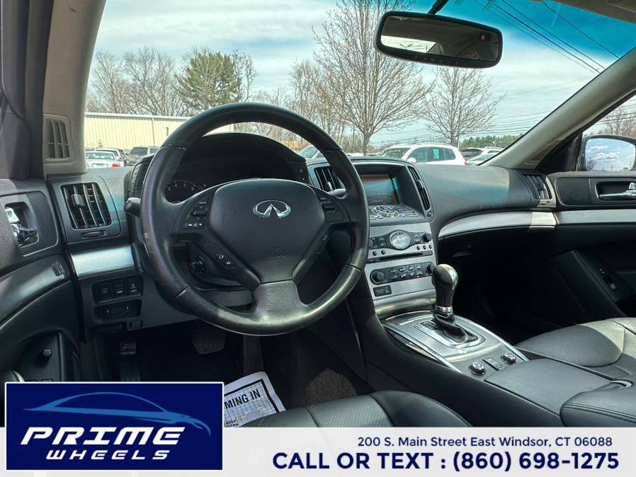 2010 Infiniti Integra x photo