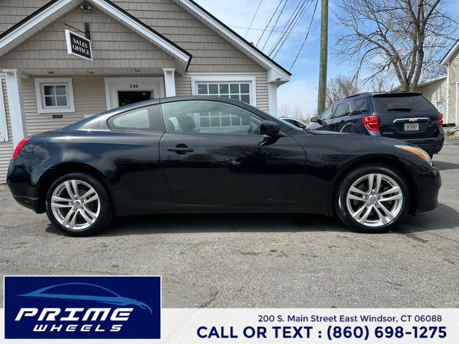 2010 Infiniti Integra x photo