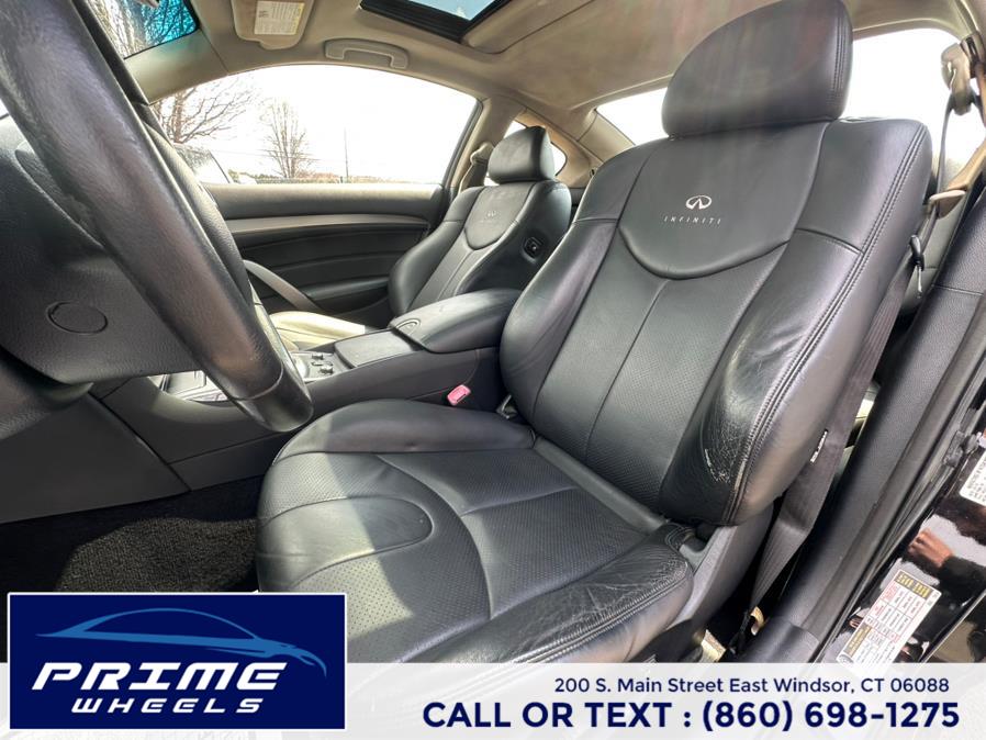 2010 Infiniti Integra x photo