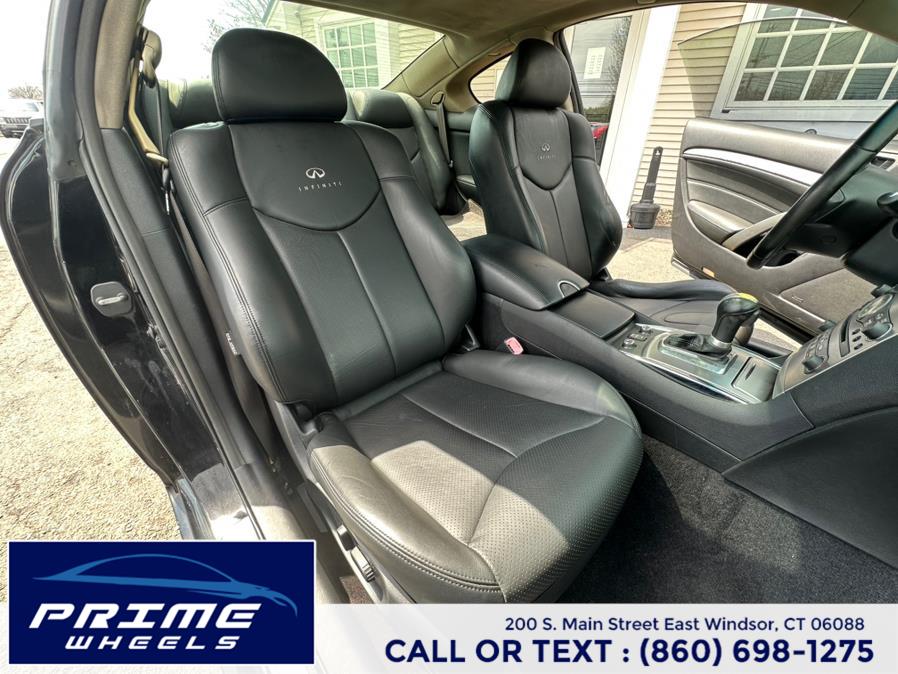 2010 Infiniti Integra x photo