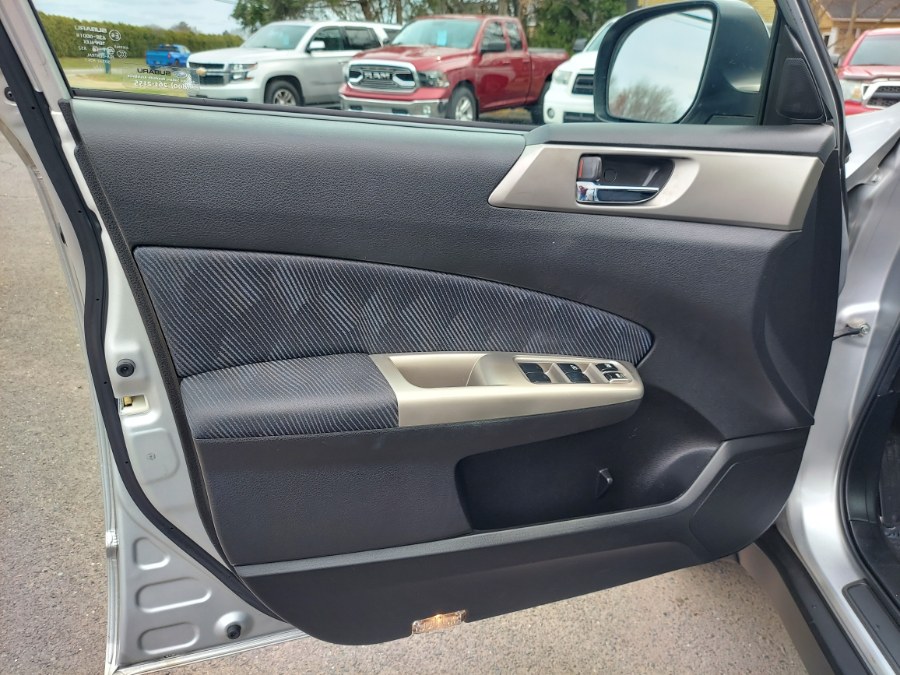 2010 Subaru Forester 2.5X Premium photo