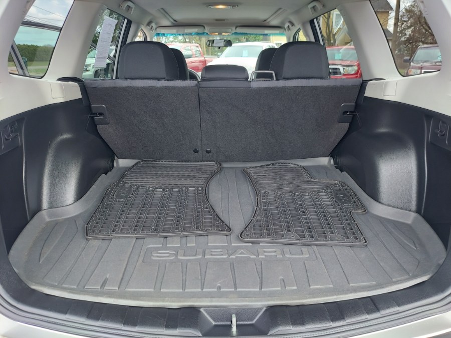 2010 Subaru Forester 2.5X Premium photo