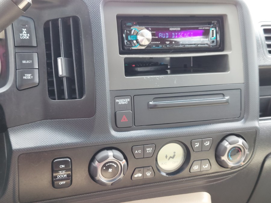 2011 Honda Ridgeline RT photo