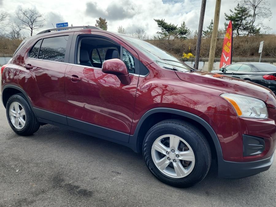 2016 Chevrolet Trax AWD 4dr LT photo
